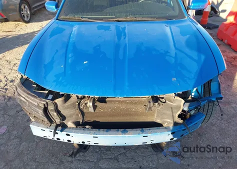 2015 Dodge Charger Sxt z USA, uszkodzony, nr VIN 2C3CDXHG8FH832271